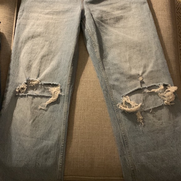 Abercrombie & Fitch 90’s Relaxed Jeans - Picture 5 of 5